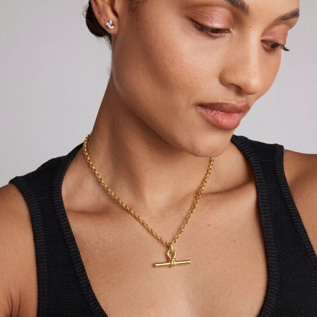 Gold T-Bar Chain Necklace